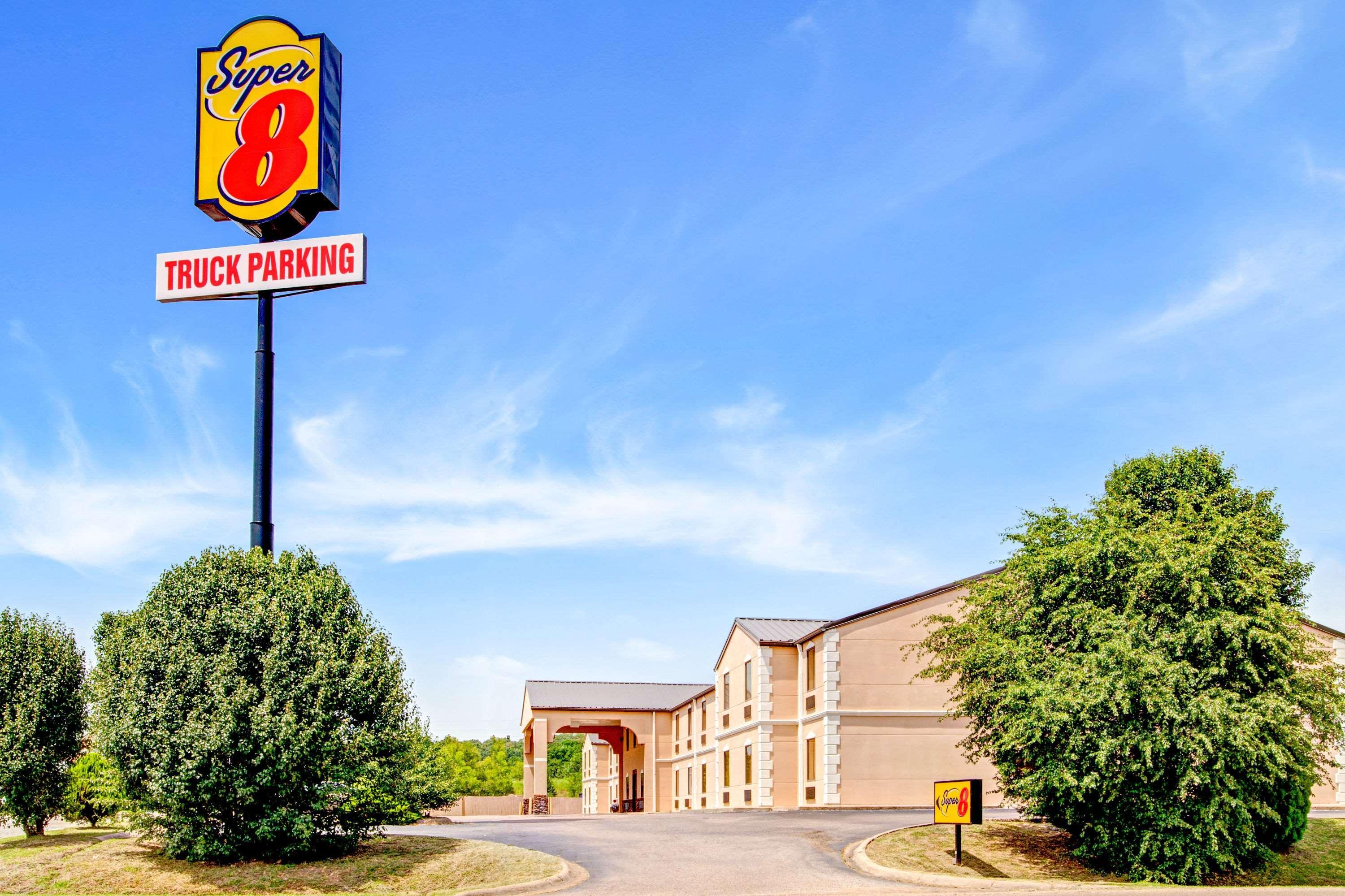 Super 8 By Wyndham Forrest City Ar Екстериор снимка